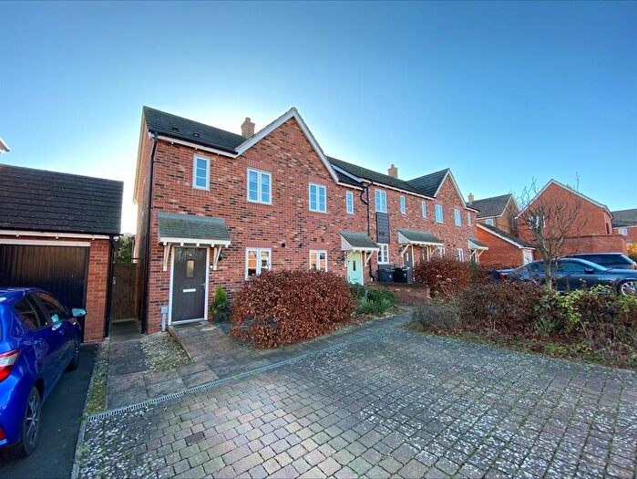2 Bedroom End Of Terrace House For Sale In Bracken Way, Malvern, WR14