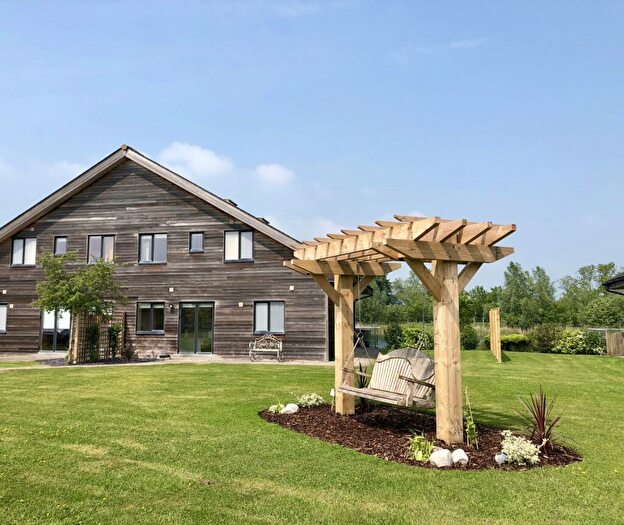 3 Bedroom Semi-Detached House For Sale In Waters Edge, Cerney Wick, GL7