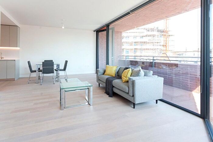 1 Bedroom Flat For Sale In Penn Street, Hoxton, N1