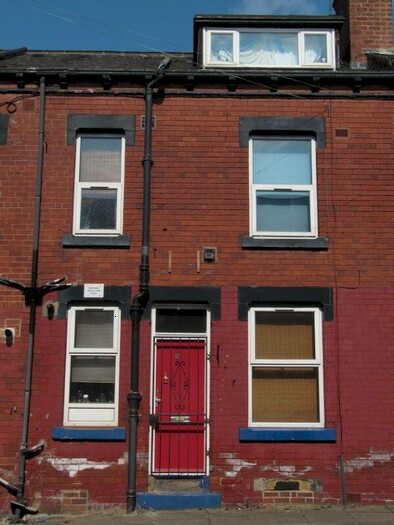 2 Bedroom Terraced House To Rent In Harold Road, Hyde Park, Leeds, LS6