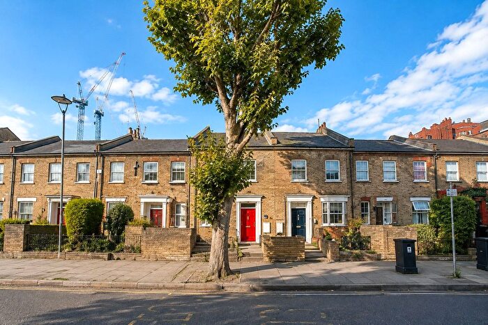 4 Bedroom Terraced House To Rent In Benledi Road, Aberfeldy Village, London, E14