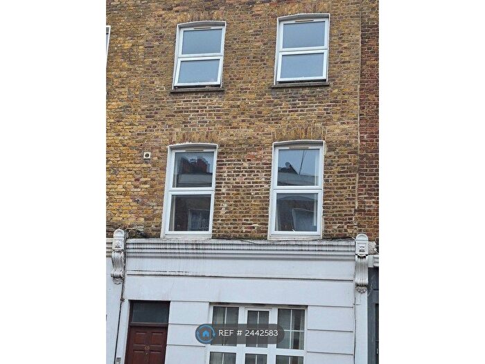 4 Bedroom Flat To Rent In Allen Road, London, N16