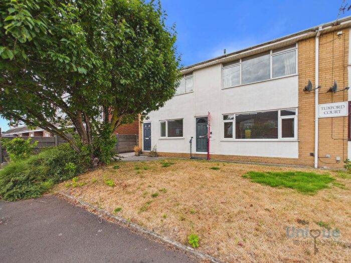 2 Bedroom Flat For Sale In Tuxford Road, Lytham St. Annes, FY8
