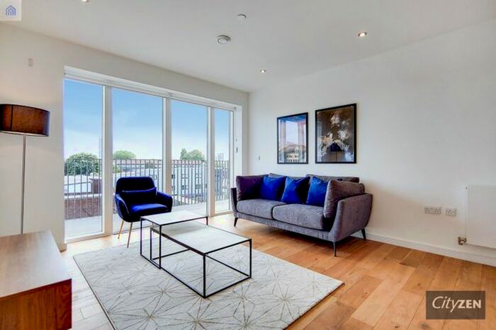 2 Bedroom Flat For Sale In Dawson Building, Prospect Row, Stratford, E15