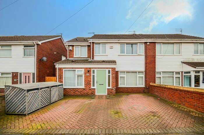 4 Bedroom Semi-Detached House For Sale In Severn Road, Liverpool, L33