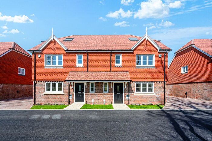 3 Bedroom Semi Detached House For Sale In Folders Lane, Burgess Hill, RH15