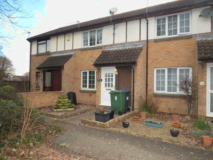 2 Bedroom House To Rent In Tanner Close, Chippenham, SN15