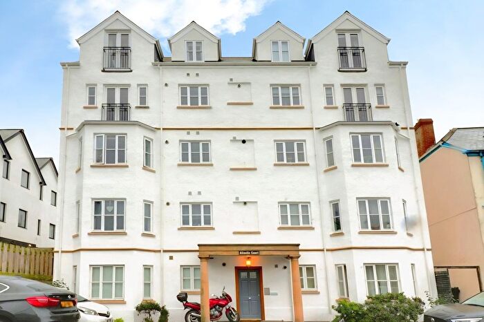 2 Bedroom Flat For Sale In Atlantic Court, Ilfracombe, Devon, EX34