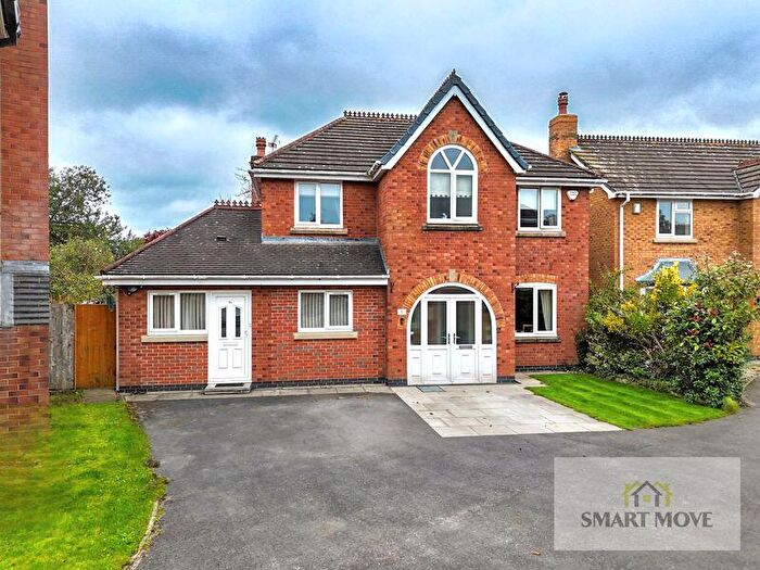 5 Bedroom Detached House For Sale In Primrose Close, Hesketh Bank, Preston, PR4