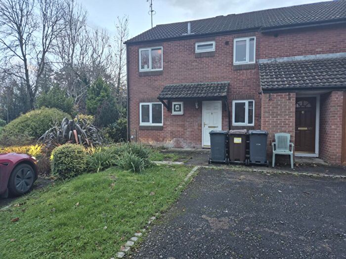 2 Bedroom Flat For Sale In Tag Croft, Ingol, Preston, PR2
