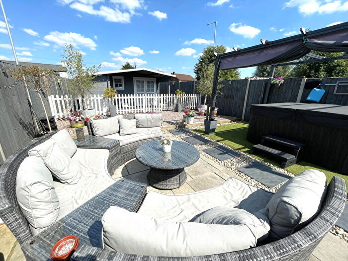 2 Bedroom Semi-Detached House For Sale In Low Road, Elm, Wisbech, PE14