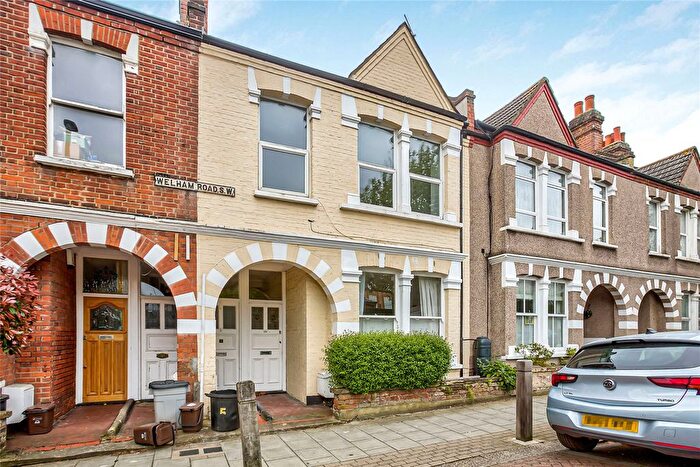 4 Bedroom Flat For Sale In Welham Road, Furzedown, SW16