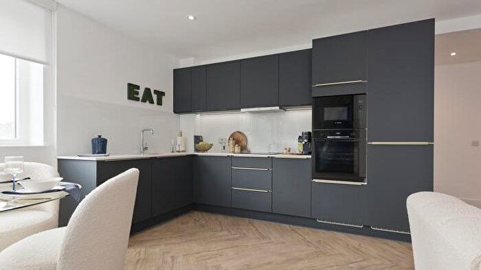 2 Bedroom Flat For Sale In London, Towler Hamlets, London, E3