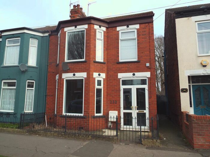 3 Bedroom Semi-Detached House To Rent In Summergangs Road, Hull, HU8