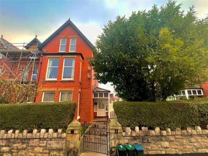 1 Bedroom Apartment To Rent In Rivieres Avenue, Colwyn Bay, Conwy, LL29