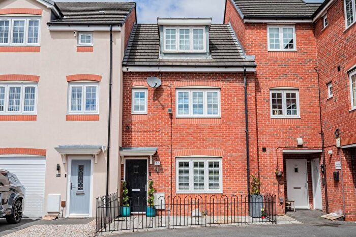 4 Bedroom Terraced House For Sale In Corn Mill Drive, Farnworth, BL4