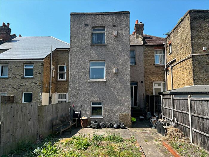 2 Bedroom Duplex For Sale In Nelgarde Road, London, SE6
