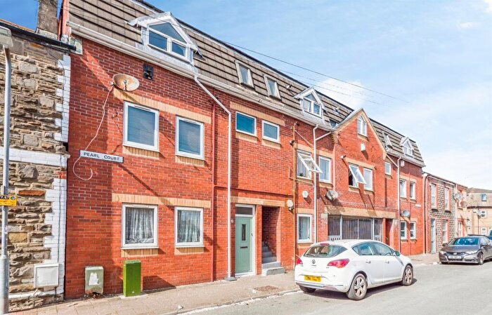 1 Bedroom Apartment For Sale In Pearl Street, Splott, Cardiff, CF24