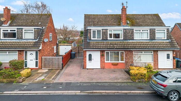 3 Bedroom Semi Detached House For Sale In Kintore Drive, Great Sankey, WA5