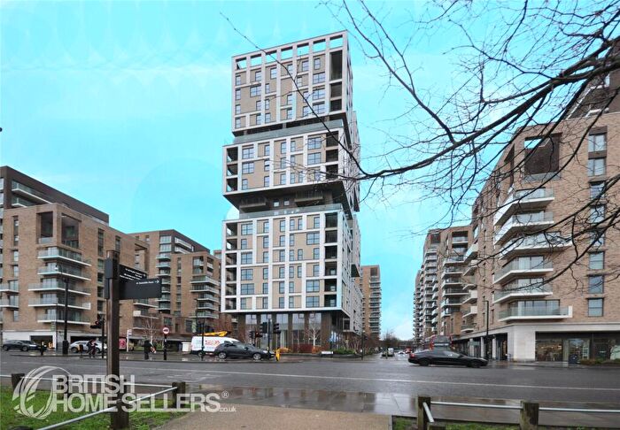 2 Bedroom Apartment For Sale In Pegler Square, London, SE3