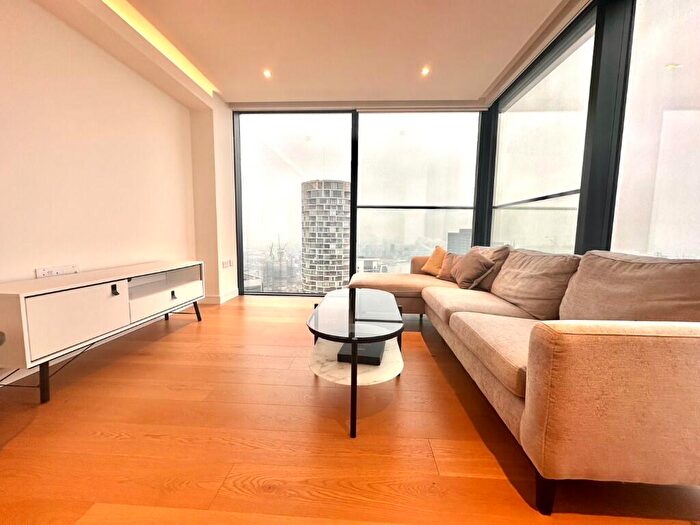 2 Bedroom Flat To Rent In Marsh Wall, London, E14