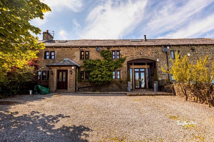 3 Bedroom Mews House To Rent In Moorgate Road, Barnoldswick, BB18