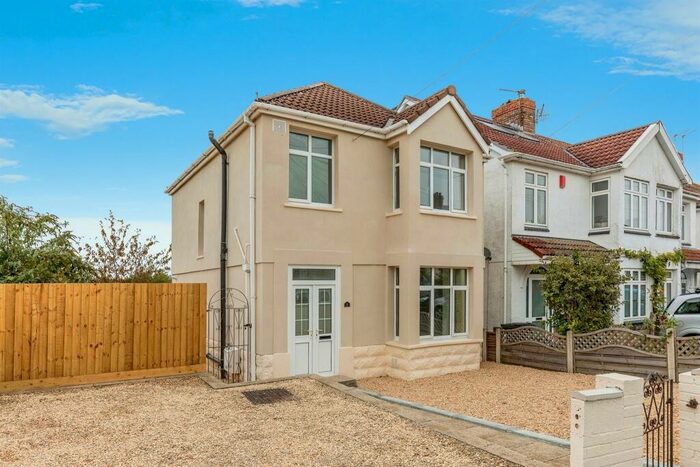 3 Bedroom House To Rent In Longford Avenue, Bristol, BS10