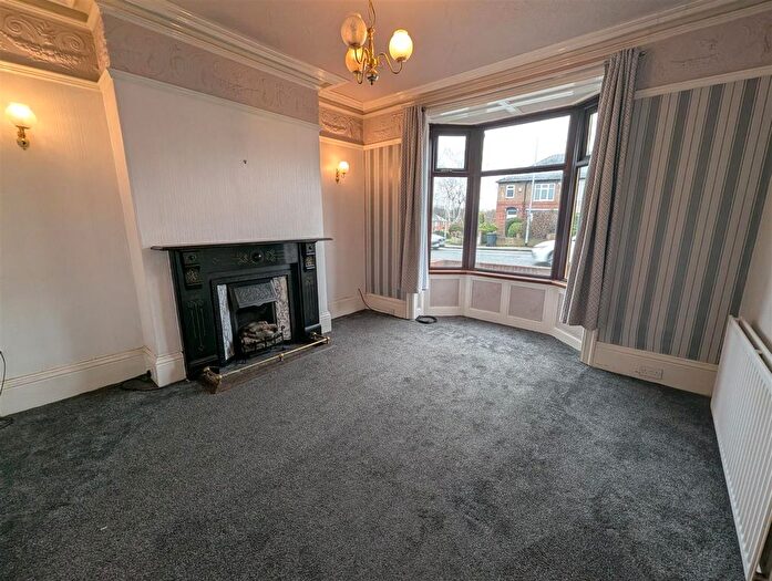3 Bedroom End Terrace House For Sale In North Road, Darlington, DL1