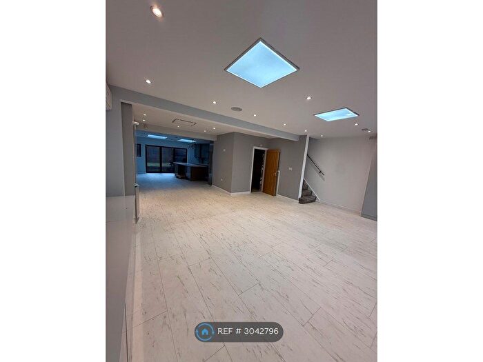 3 Bedroom End Terrace House To Rent In Gooshays Gardens, Romford, RM3
