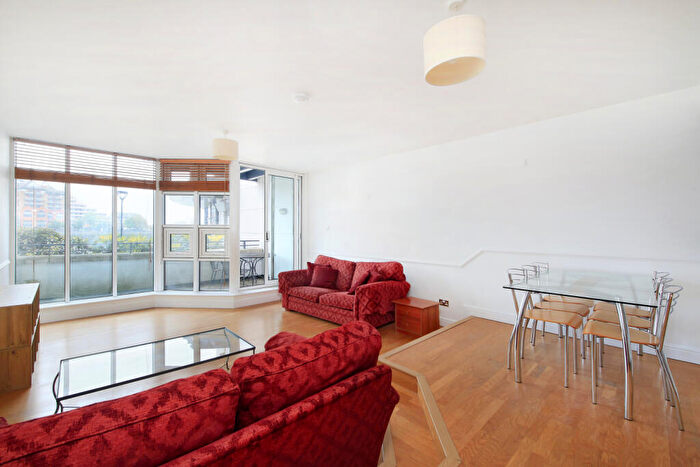 2 Bedroom Flat To Rent In Prices Court, Cotton Row, SW11