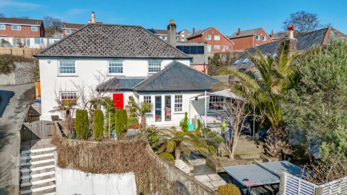 4 Bedroom Semi-Detached House For Sale In Higher Woodford Lane, Plymouth, Devon, PL7