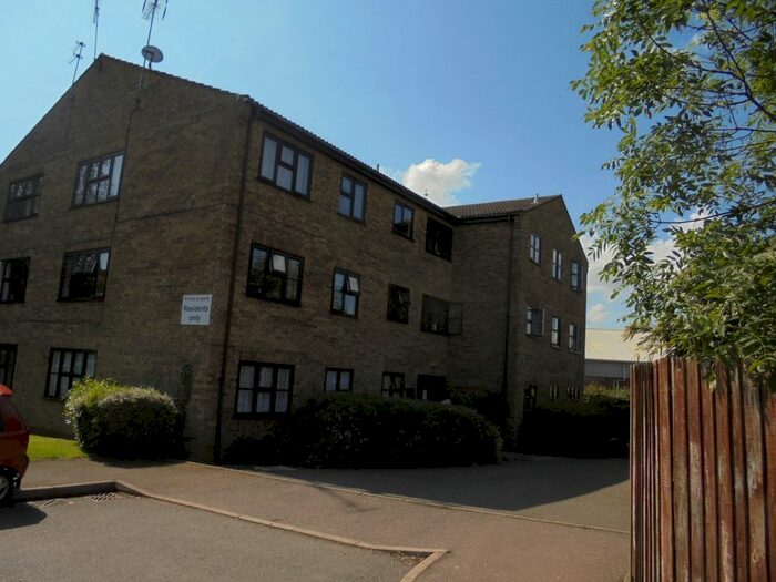 2 Bedroom Flat To Rent In Bonham Court, Kettering NN16