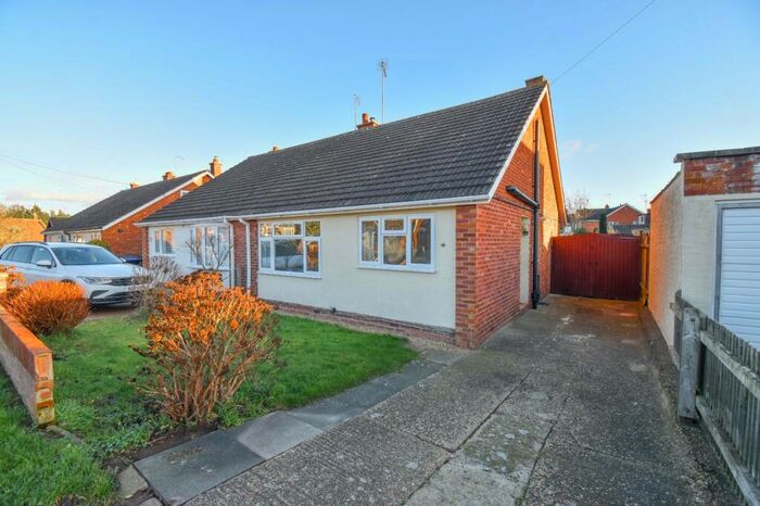 3 Bedroom Bungalow To Rent In Woodland Close, Duston, Northampton, NN5