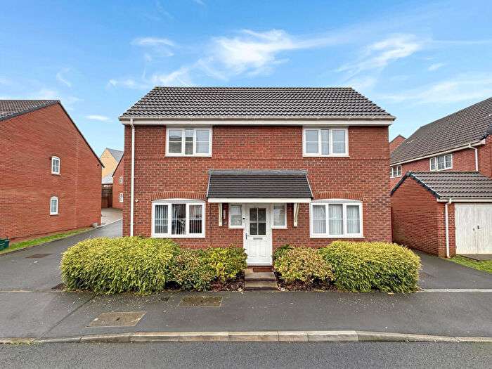 3 Bedroom Detached House To Rent In Dingley Lane, Yate, BS37