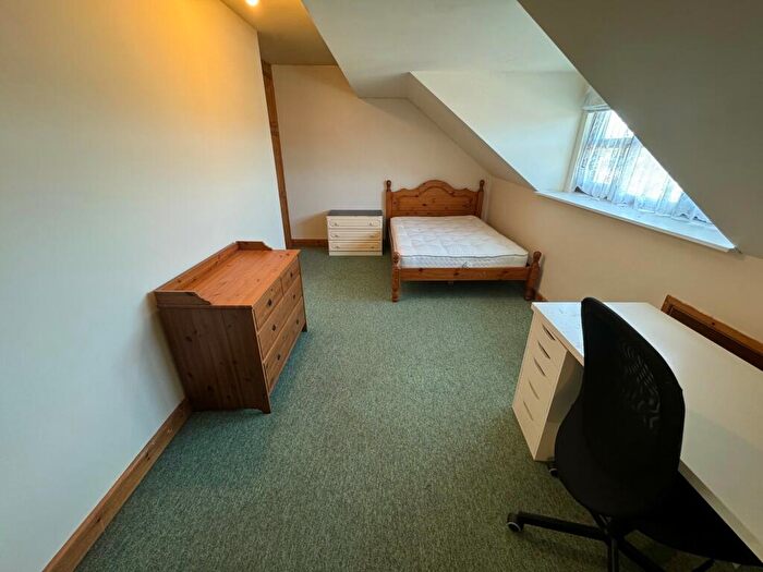 1 Bedroom House To Rent In Fishponds Road, Fishponds, Bristol, BS16