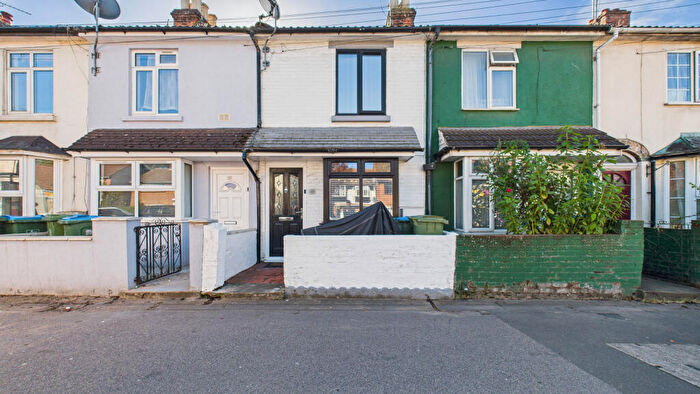 2 Bedroom Terraced House For Sale In Bicester Road, Aylesbury, Buckinghamshire, HP19