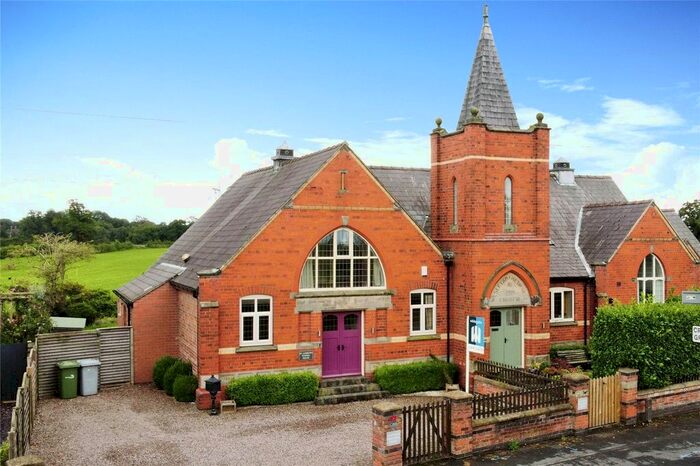 4 Bedroom Semi-Detached House For Sale In Crewe Road, Haslington, Crewe, Cheshire, CW1