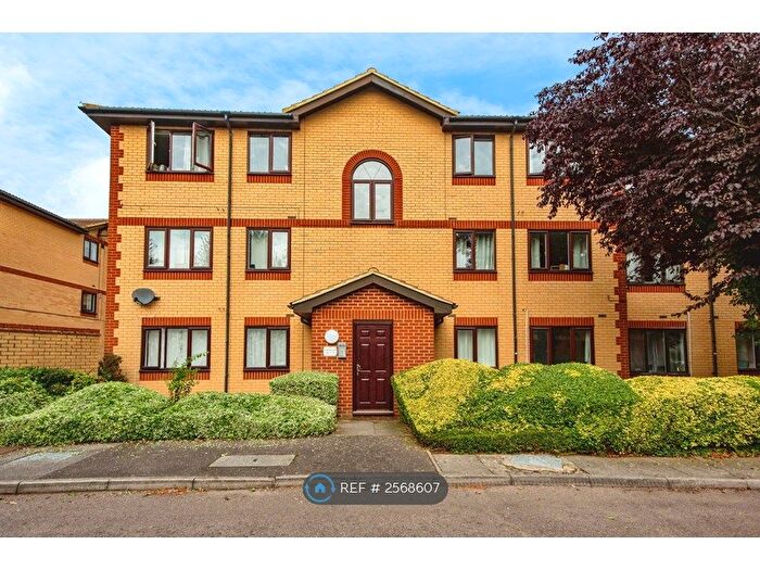 1 Bedroom Flat To Rent In Sidmouth Court, Dartford, DA1