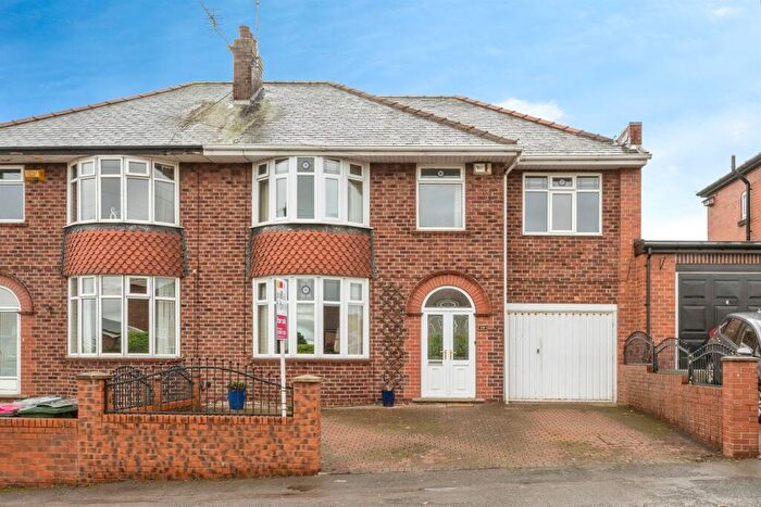 4 Bedroom Detached House For Sale In Piccadilly Road, Swinton, Mexborough, S64