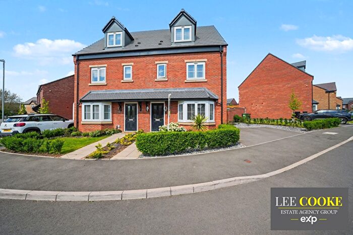 4 Bedroom Semi-Detached House For Sale In Westminster Way, Priorslee, Telford, TF2