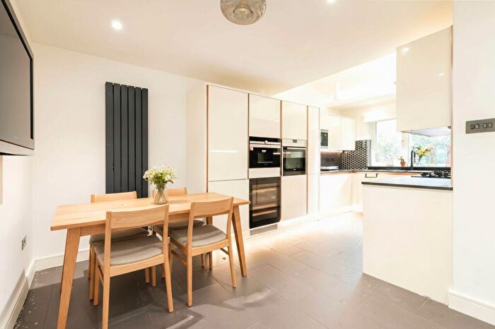 3 Bedroom Terraced House To Rent In Marley Walk, London, NW2