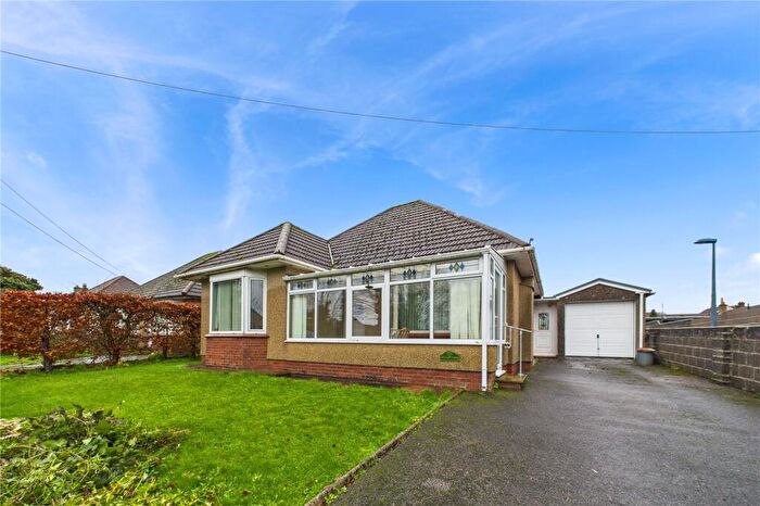 3 Bedroom Bungalow For Sale In Wellow Lane, Peasedown St. John, Bath, Somerset, BA2