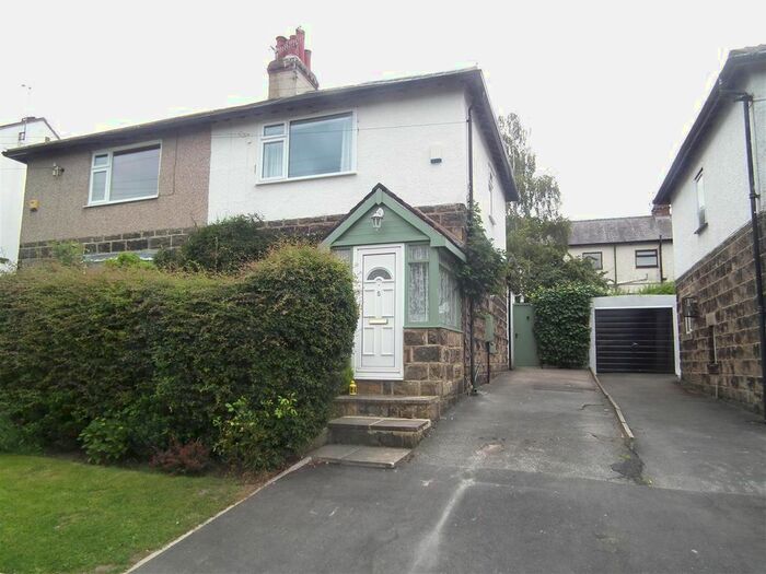 2 Bedroom Semi-Detached House To Rent In Carlisle Avenue, Yeadon, Leeds, LS19
