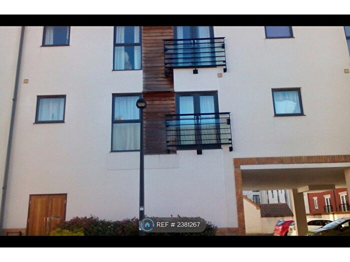 1 Bedroom Flat To Rent In Pasteur Drive, Swindon, SN1
