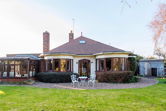 5 Bedroom Detached House For Sale In Old Road, Leconfield, Beverley, HU17