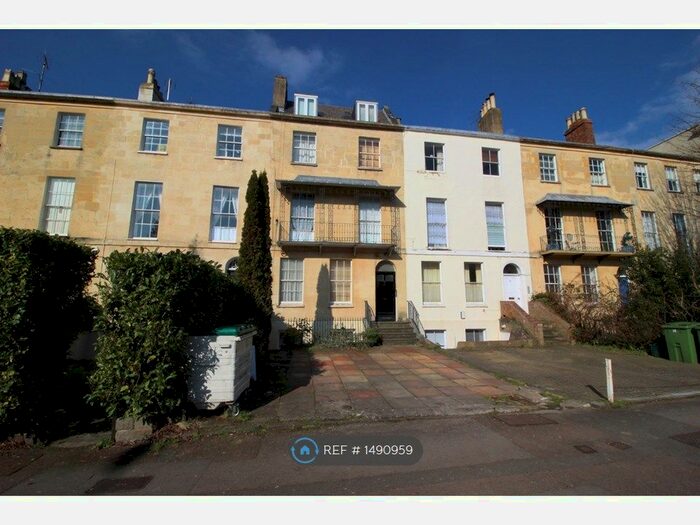 1 Bedroom Flat To Rent In Cambray Place, Cheltenham, GL50