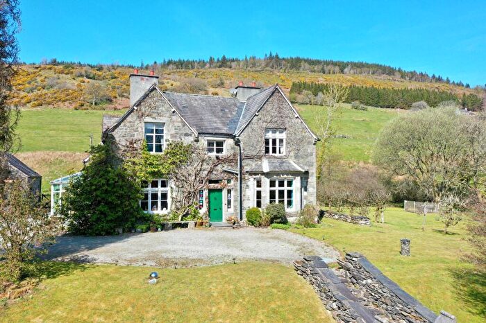 6 Bedroom Detached House For Sale In Penmachno, LL24