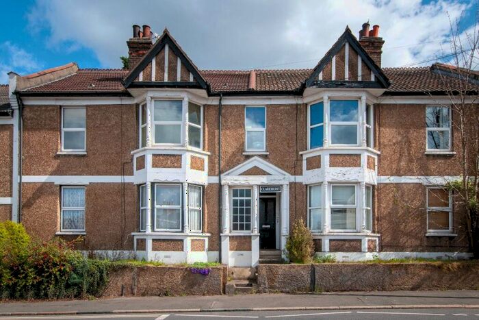 2 Bedroom Flat To Rent In Claremont Villas, Sanderstead Road, South Croydon, CR2