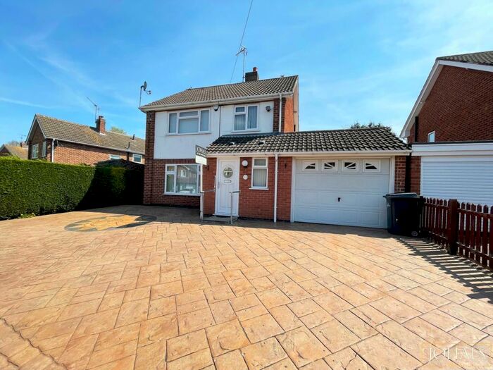 Detached House To Rent In Shrewsbury Avenue, Leicestershire, LE2
