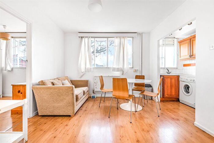 1 Bedroom Flat To Rent In Upper Richmond Road, London, SW15
